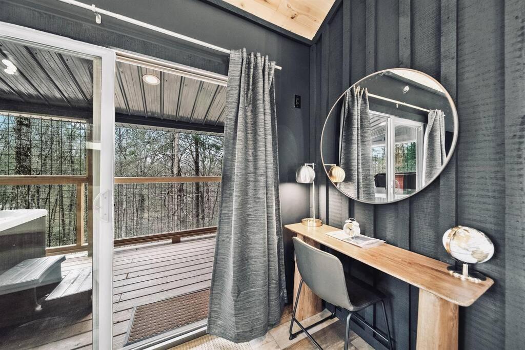Honeymoon Couples Cabin Secluded, Hot Tub, Views سيفيرفيل المظهر الخارجي الصورة